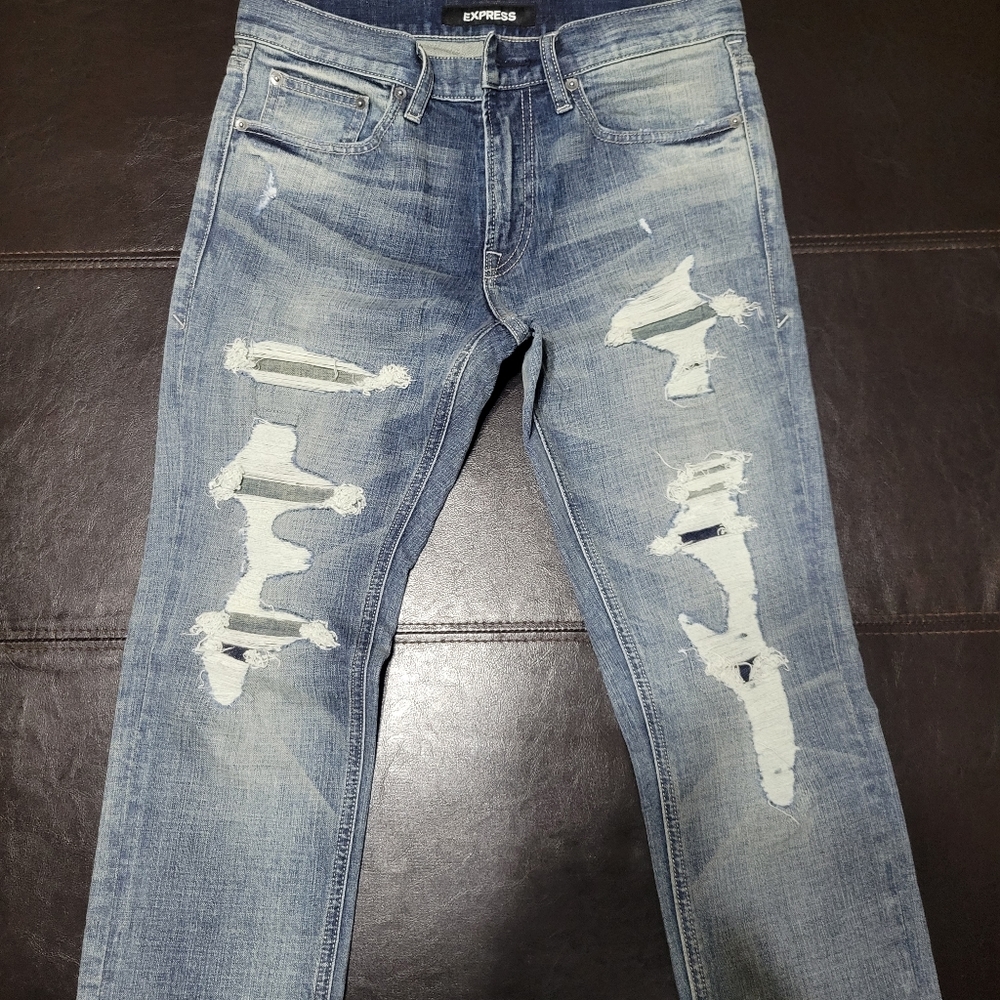 Express Jeans - Picture 2 of 3